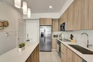 3900 Biscayne Blvd, Miami, FL 33137 - Photo 9