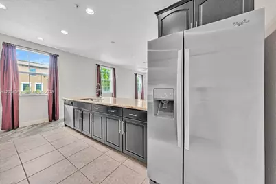 995 SW 147th Ave #2514, Pembroke Pines, FL 33027 - Photo 17