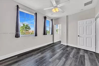 995 SW 147th Ave #2514, Pembroke Pines, FL 33027 - Photo 47