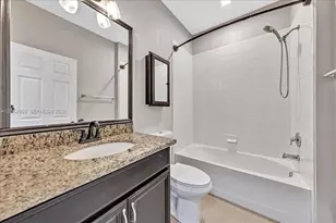 995 SW 147th Ave, Pembroke Pines, FL 33027 - Photo 45