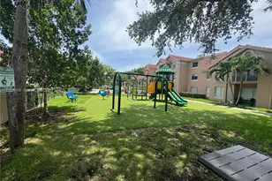 10610 SW 158th Ct, Miami, FL 33196 - Photo 33