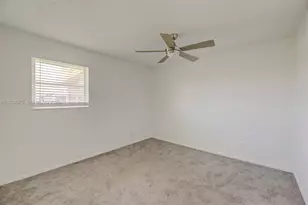 2471 SW 82nd Ave, Davie, FL 33324 - Photo 15