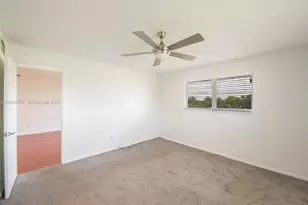 2471 SW 82nd Ave, Davie, FL 33324 - Photo 11