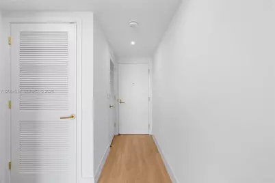 90 NE 32nd St #722, Miami, FL 33137 - Photo 13