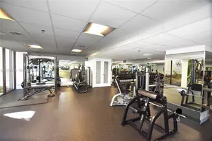 540 Brickell Key Dr, Miami, FL 33131 - Photo 25