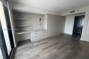 540 Brickell Key Dr, Miami, FL 33131 - Photo 7