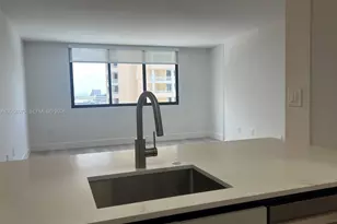 540 Brickell Key Dr, Miami, FL 33131 - Photo 9
