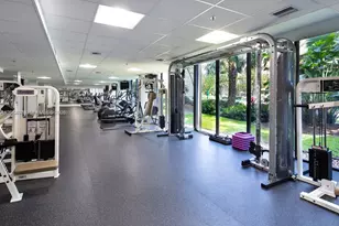 540 Brickell Key Dr, Miami, FL 33131 - Photo 17