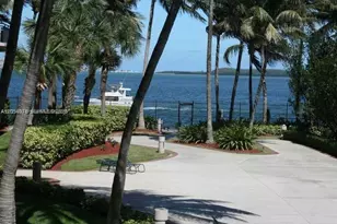540 Brickell Key Dr, Miami, FL 33131 - Photo 21