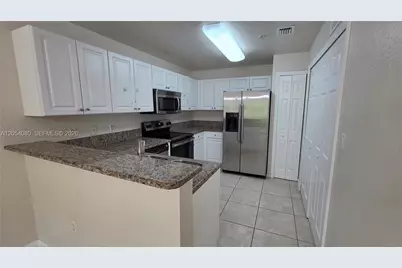 11401 NW 89th St #214, Doral, FL 33178 - Photo 3