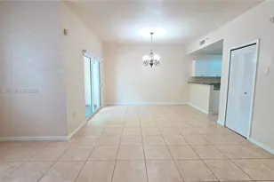 11401 NW 89th St, Doral, FL 33178 - Photo 7
