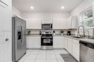 1871 SE 9th Terrace, Homestead, FL 33034 - Photo 17