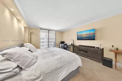 8877 Collins Ave #PH-2, Surfside, FL 33154 - Photo 33