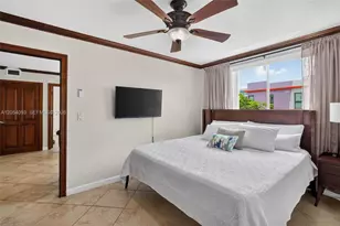 1060 NW 7th St, Miami, FL 33136 - Photo 15