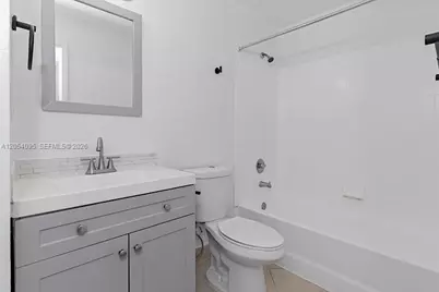 1201 Lake Victoria Dr #V, West Palm Beach, FL 33411 - Photo 15