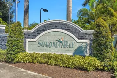 1942 Alamanda Way, Riviera Beach, FL 33404 - Photo 3