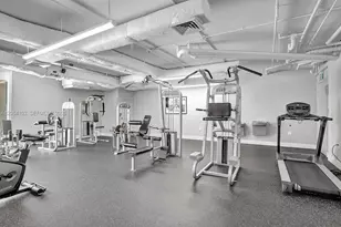 140 S Dixie Hwy, Hollywood, FL 33020 - Photo 19