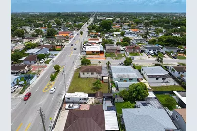 11 W 64th St, Hialeah, FL 33012 - Photo 25