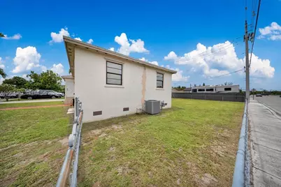 11 W 64th St, Hialeah, FL 33012 - Photo 5