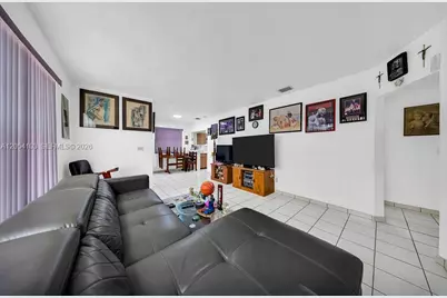 11 W 64th St, Hialeah, FL 33012 - Photo 11