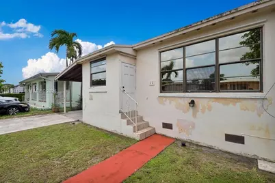 11 W 64th St, Hialeah, FL 33012 - Photo 3