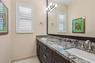 1053 SW 113th Way, Pembroke Pines, FL 33025 - Photo 15