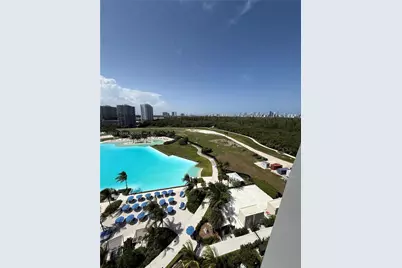 2411 Laguna Cir #910, Miami, FL 33181 - Photo 3