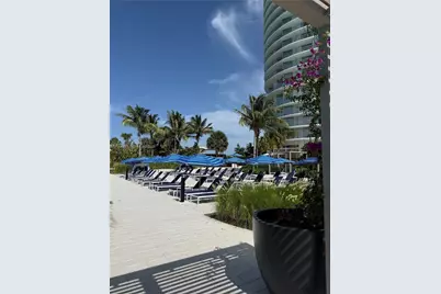 2411 Laguna Cir #910, Miami, FL 33181 - Photo 15