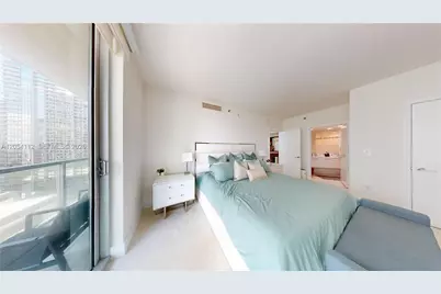500 Brickell Ave #2610, Miami, FL 33131 - Photo 7