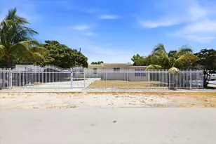 323 NW 104th Terrace, Miami, FL 33150 - Photo 43