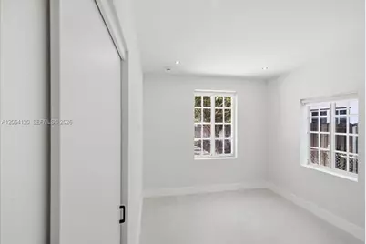 323 NW 104th Ter, Miami, FL 33150 - Photo 15