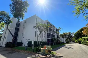 483 N Pine Island Rd, Plantation, FL 33324 - Photo 3