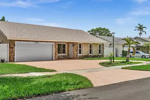 10149 NW 21st St, Pembroke Pines, FL 33026 - Photo 7