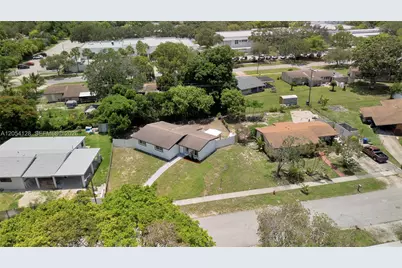 1218 NW 15th St, Fort Lauderdale, FL 33311 - Photo 7