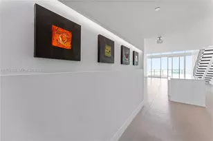 1040 Biscayne Blvd, Miami, FL 33132 - Photo 9