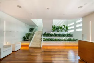 1040 Biscayne Blvd, Miami, FL 33132 - Photo 19