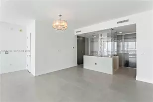 1040 Biscayne Blvd, Miami, FL 33132 - Photo 13