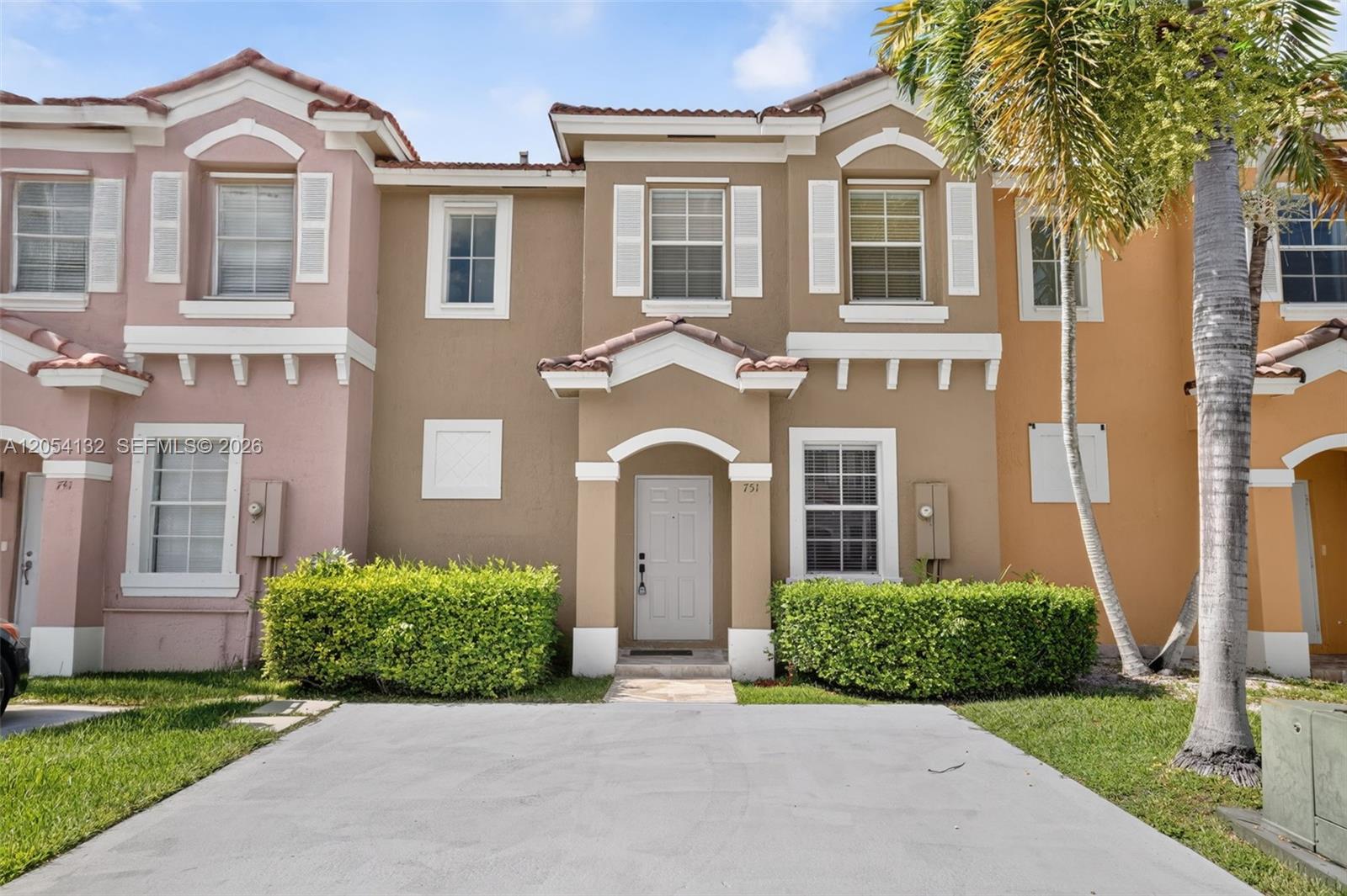 751 SE 2nd St - 751 SE 2nd St, Homestead, FL 33030 Luxury Property | Jose Angel Pina
