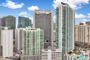 1300 Brickell Bay Dr, Miami, FL 33131 - Photo 19