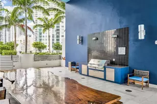 1300 Brickell Bay Dr, Miami, FL 33131 - Photo 15
