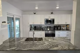903 NW 6th Ave, Boynton Beach, FL 33426 - Photo 3