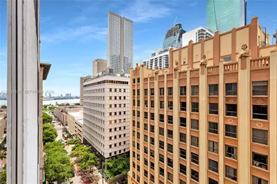 151 SE 1st St #1107, Miami, FL 33131 - Photo 11