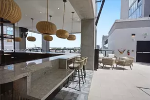 20 NE 11th St, Miami, FL 33132 - Photo 27