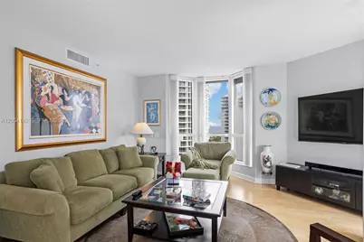 21205 Yacht Club Dr #2403, Aventura, FL 33180 - Photo 11