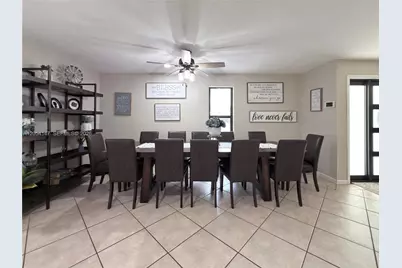 225 NW 21st St, Homestead, FL 33030 - Photo 13