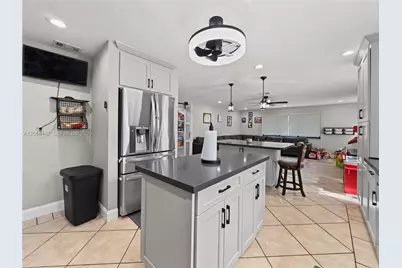 225 NW 21st St, Homestead, FL 33030 - Photo 21