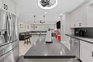 225 NW 21st St, Homestead, FL 33030 - Photo 23