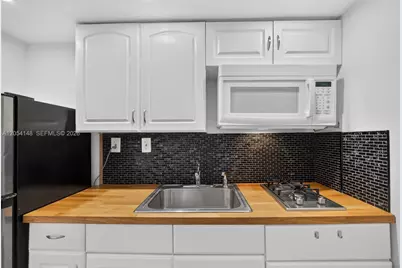 1555 Pennsylvania Ave #209, Miami Beach, FL 33139 - Photo 11
