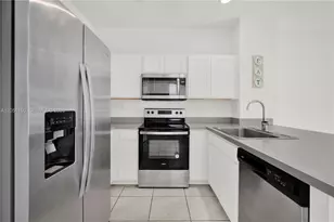 1161 SW 8th Ave, Florida City, FL 33034 - Photo 3
