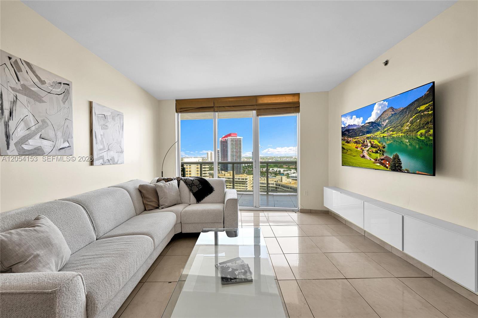 1850 S Ocean Dr #2009 - 1850 S Ocean Dr #2009, Hallandale Beach, FL 33009 Luxury Property | Jose Angel Pina